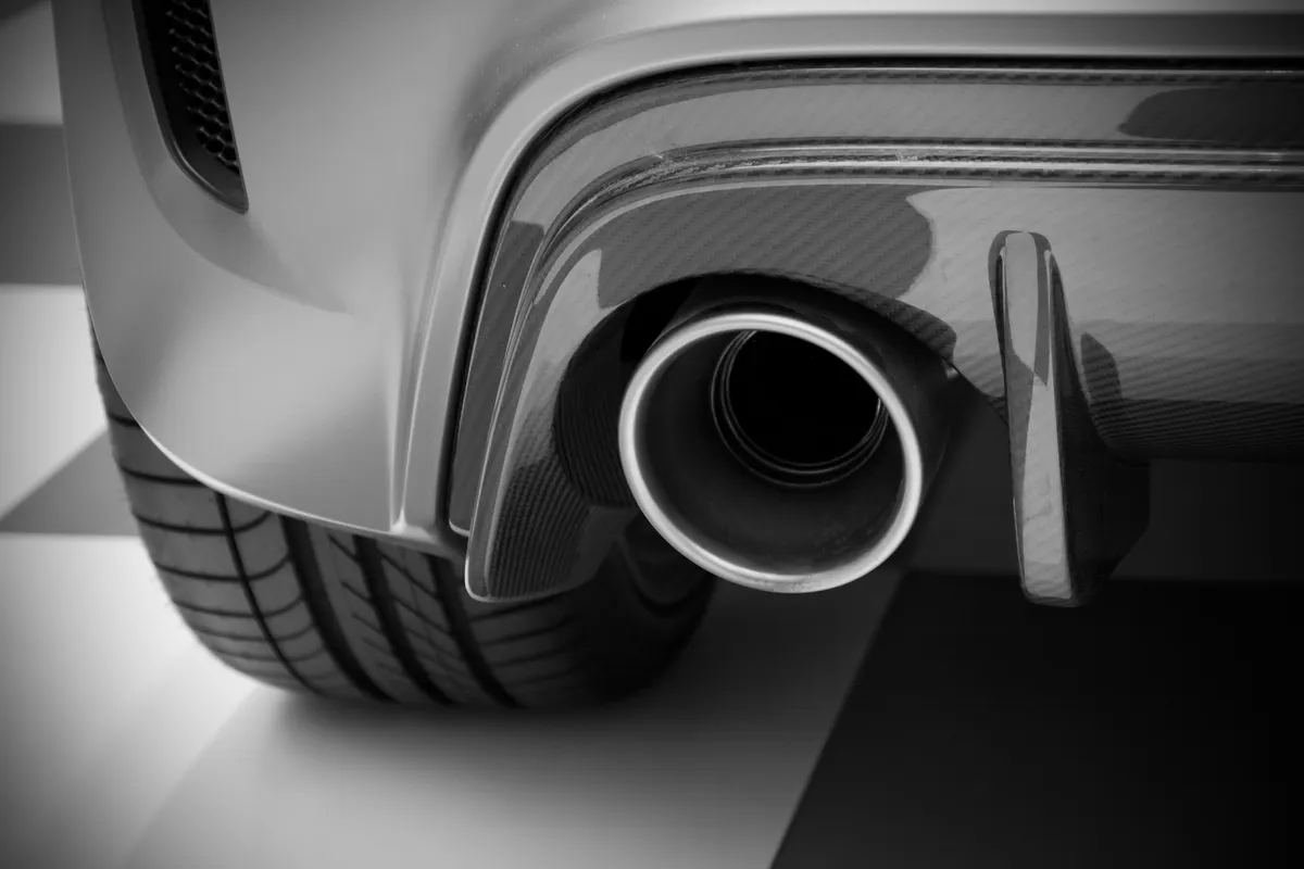 shot-exhaust.png